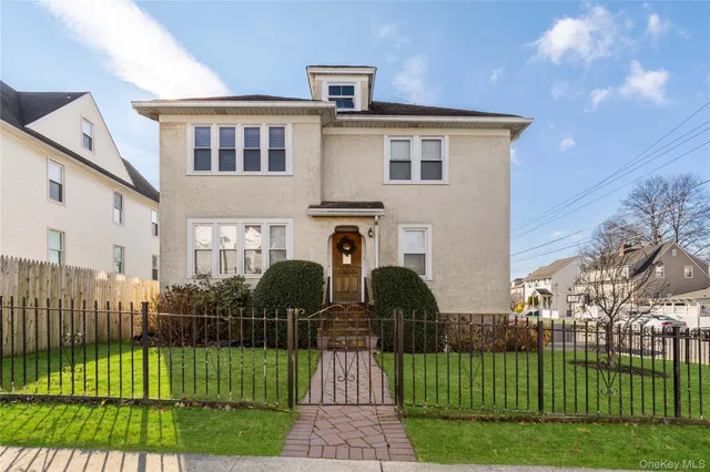 $1,000,000 | 40 Oak Street, Harrison, NY 10528