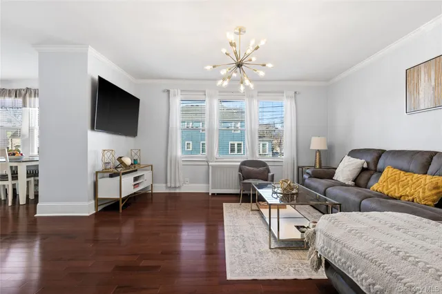 $1,000,000 | 40 Oak Street, Harrison, NY 10528