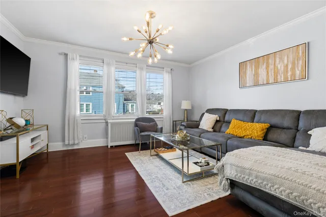 $1,000,000 | 40 Oak Street, Harrison, NY 10528