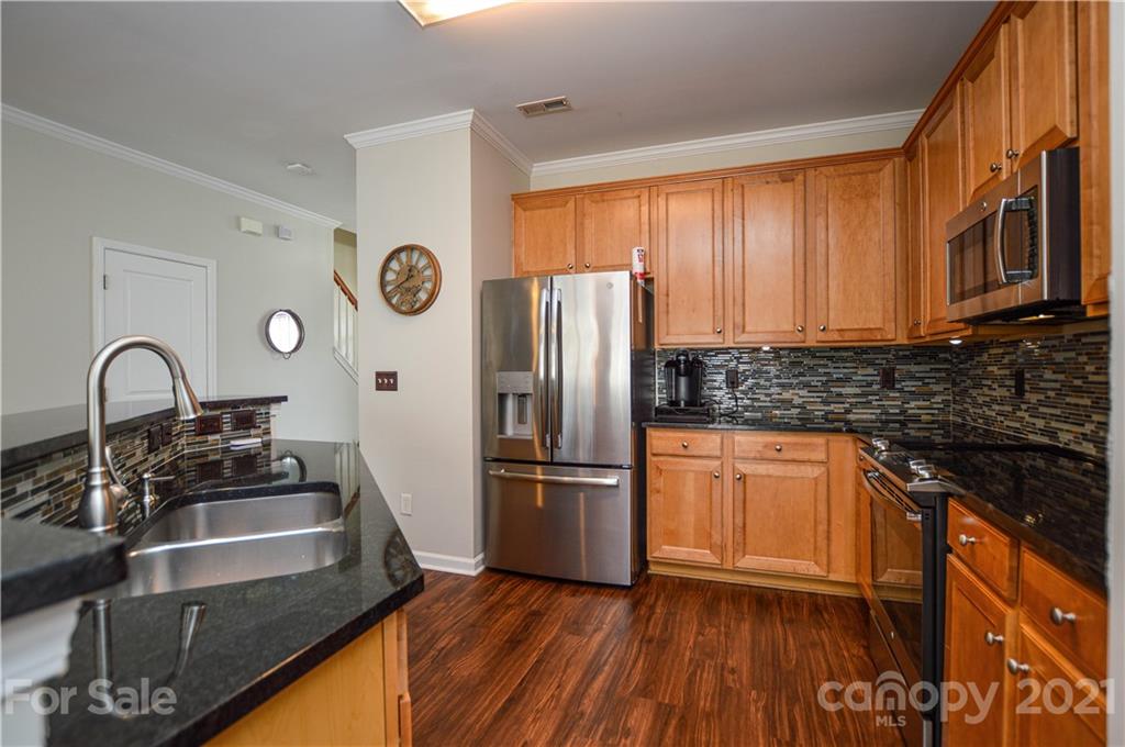 945 Copperstone Lane Fort Mill, SC 29708 - Photo 8 of 33