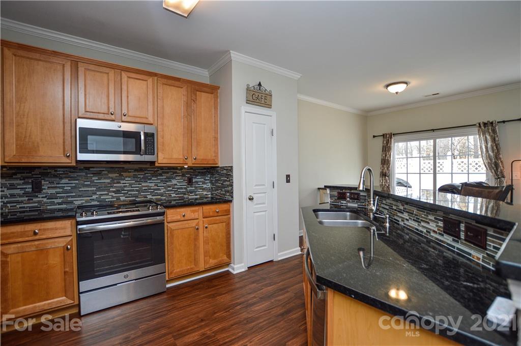 945 Copperstone Lane Fort Mill, SC 29708 - Photo 9 of 33