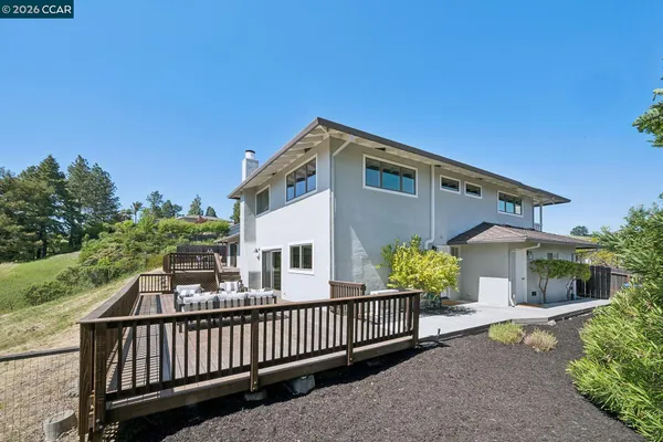 $1,785,000 | 101 Warfield Drive, Moraga, CA 94556