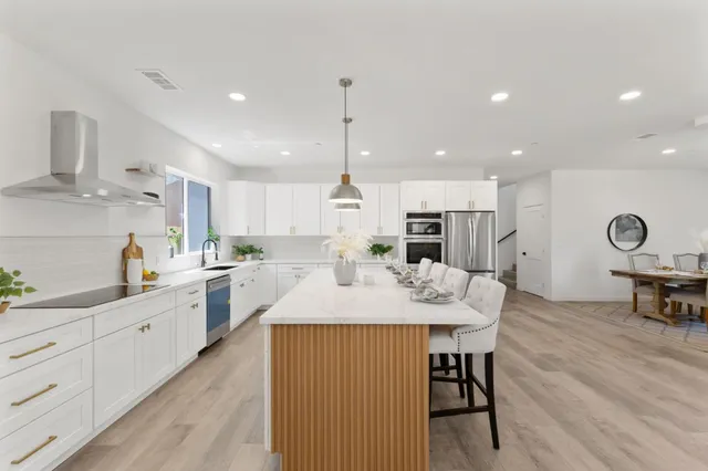 $1,649,000 | 466 North 18th Street, San Jose, CA 95112