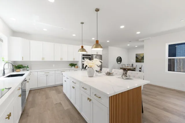 $1,649,000 | 466 North 18th Street, San Jose, CA 95112