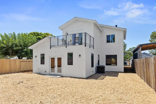 $1,649,000 | 466 North 18th Street, San Jose, CA 95112