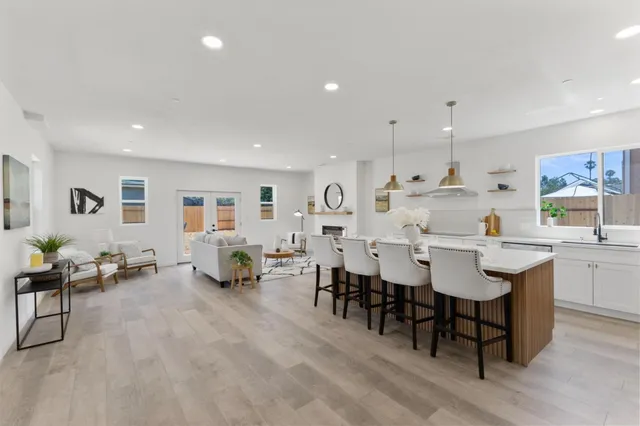 $1,649,000 | 466 North 18th Street, San Jose, CA 95112