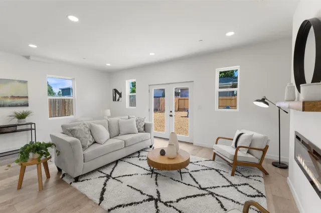 $1,649,000 | 466 North 18th Street, San Jose, CA 95112