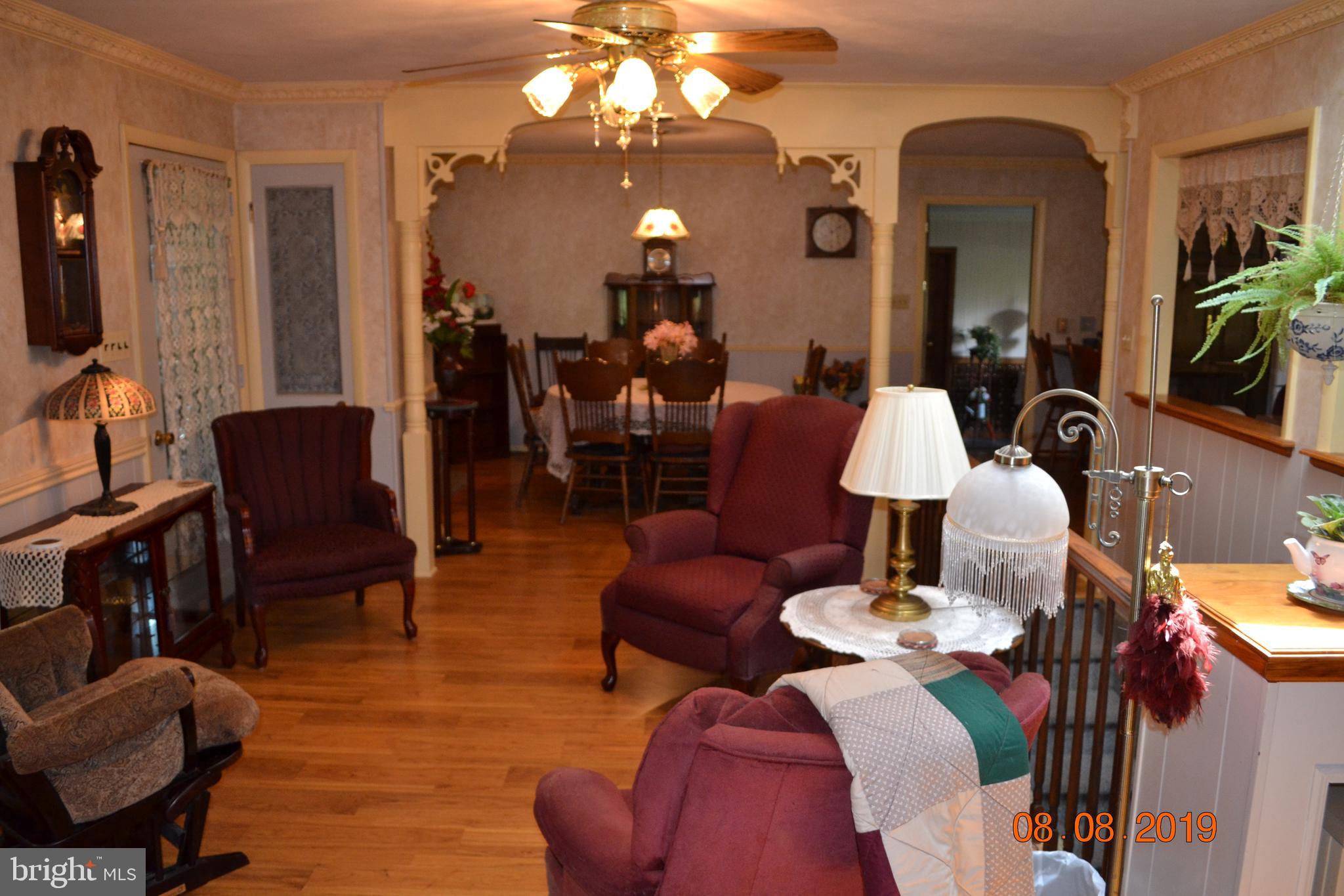 480 Ridge Road Gettysburg, PA 17325 - Photo 23 of 97 Living Room