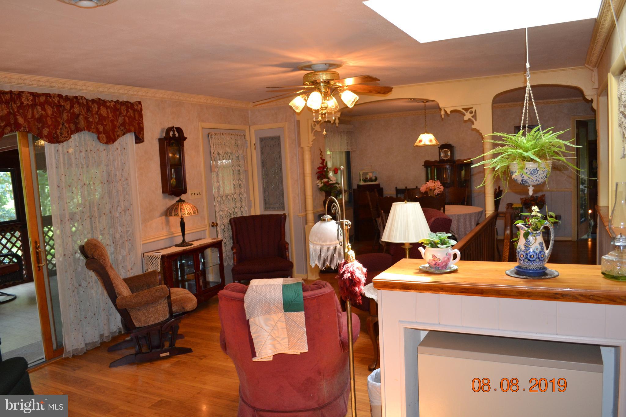 480 Ridge Road Gettysburg, PA 17325 - Photo 25 of 97 Living Room