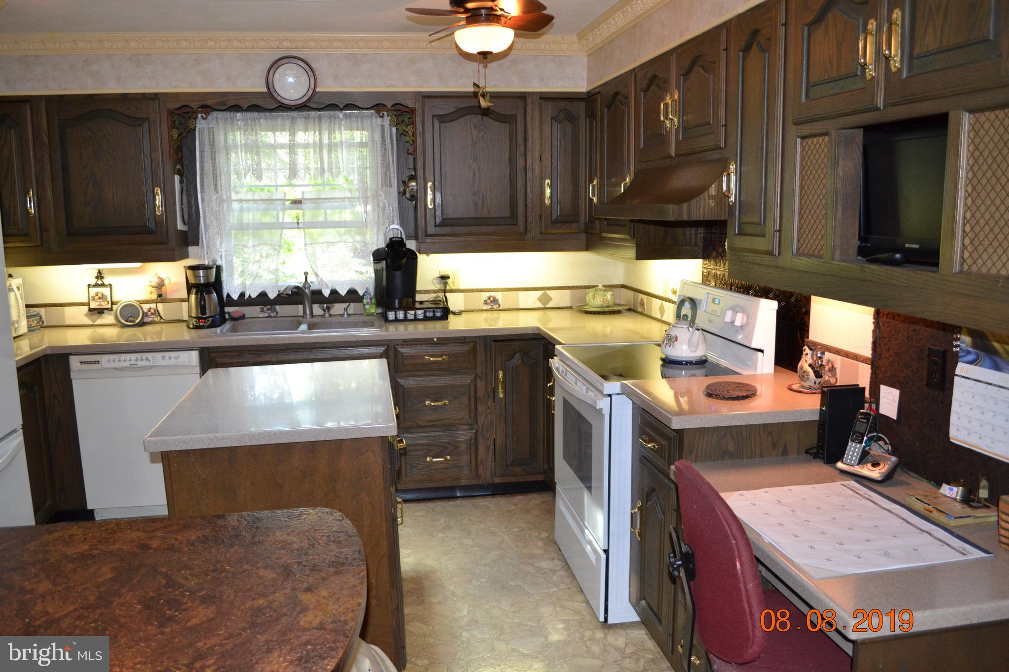 480 Ridge Road Gettysburg, PA 17325 - Photo 33 of 97 Kitchen