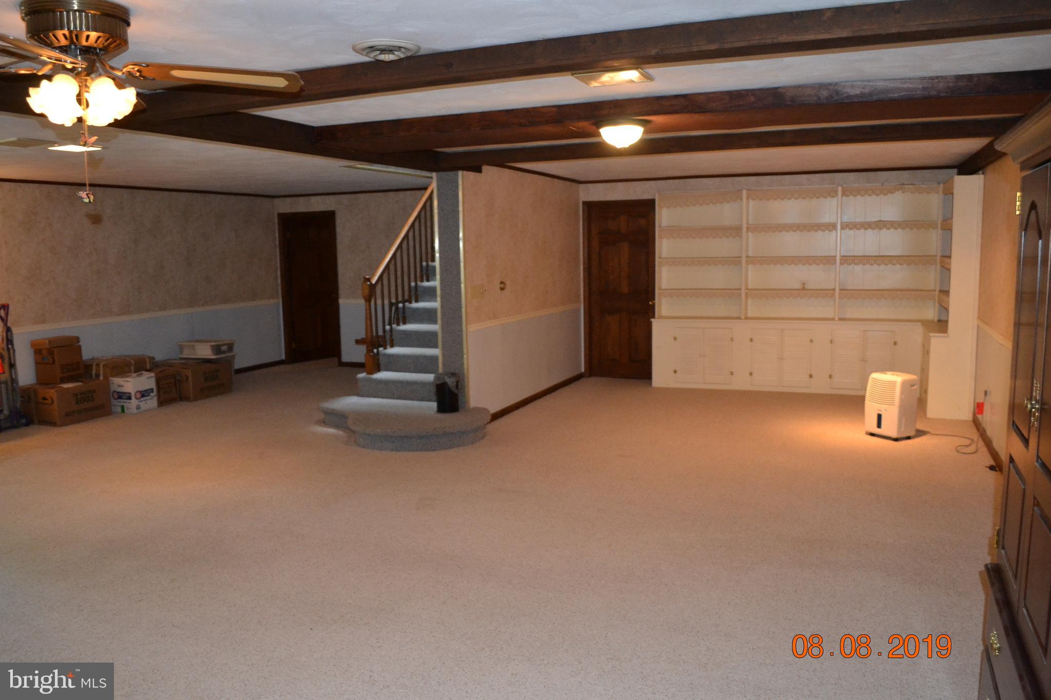 480 Ridge Road Gettysburg, PA 17325 - Photo 55 of 97 family room