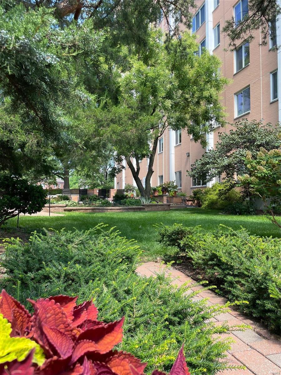 900 South Hanley Road, Unit 4D St. Louis, MO 63105 - Photo 29 of 29