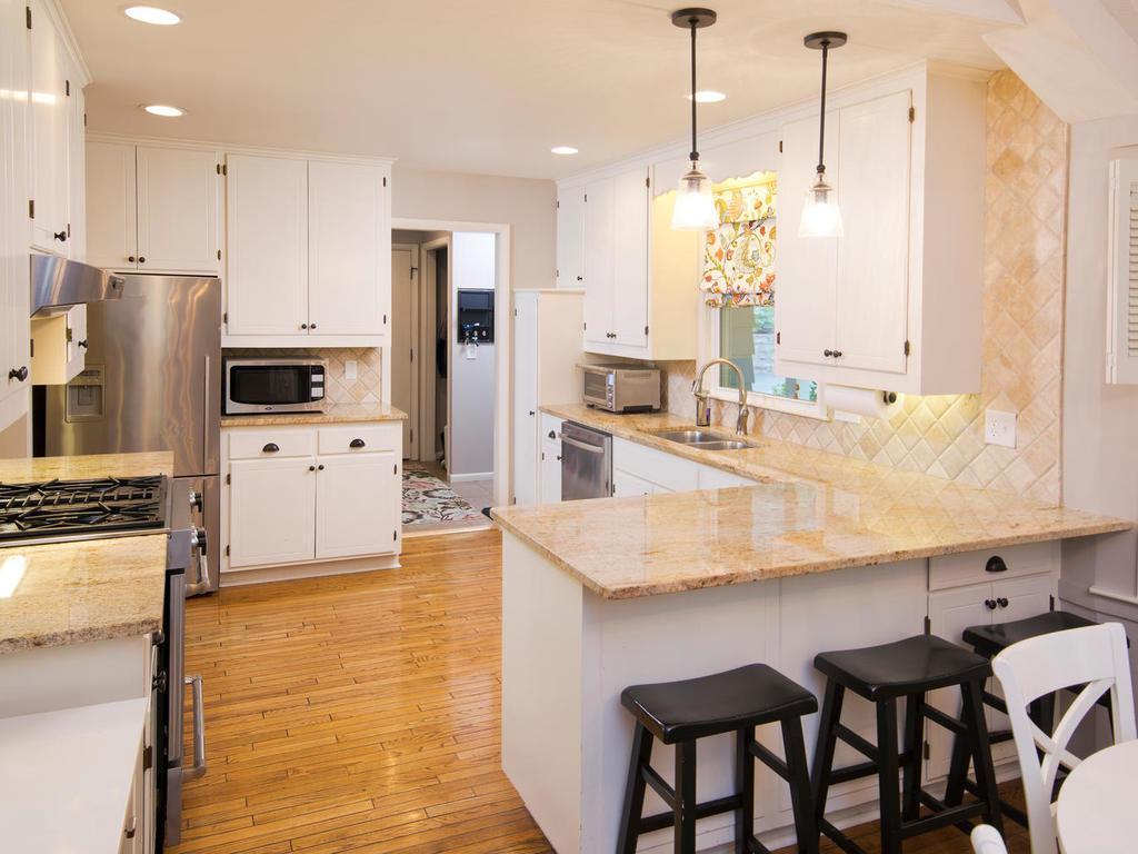 4779 Coventry Road West Minnetonka, MN 55345 - Photo 12 of 24 Gallery Image 12