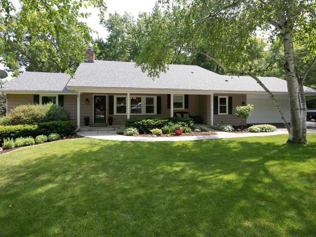 4779 Coventry Road West Minnetonka, MN 55345 - Photo 3 of 24 Gallery Image 3