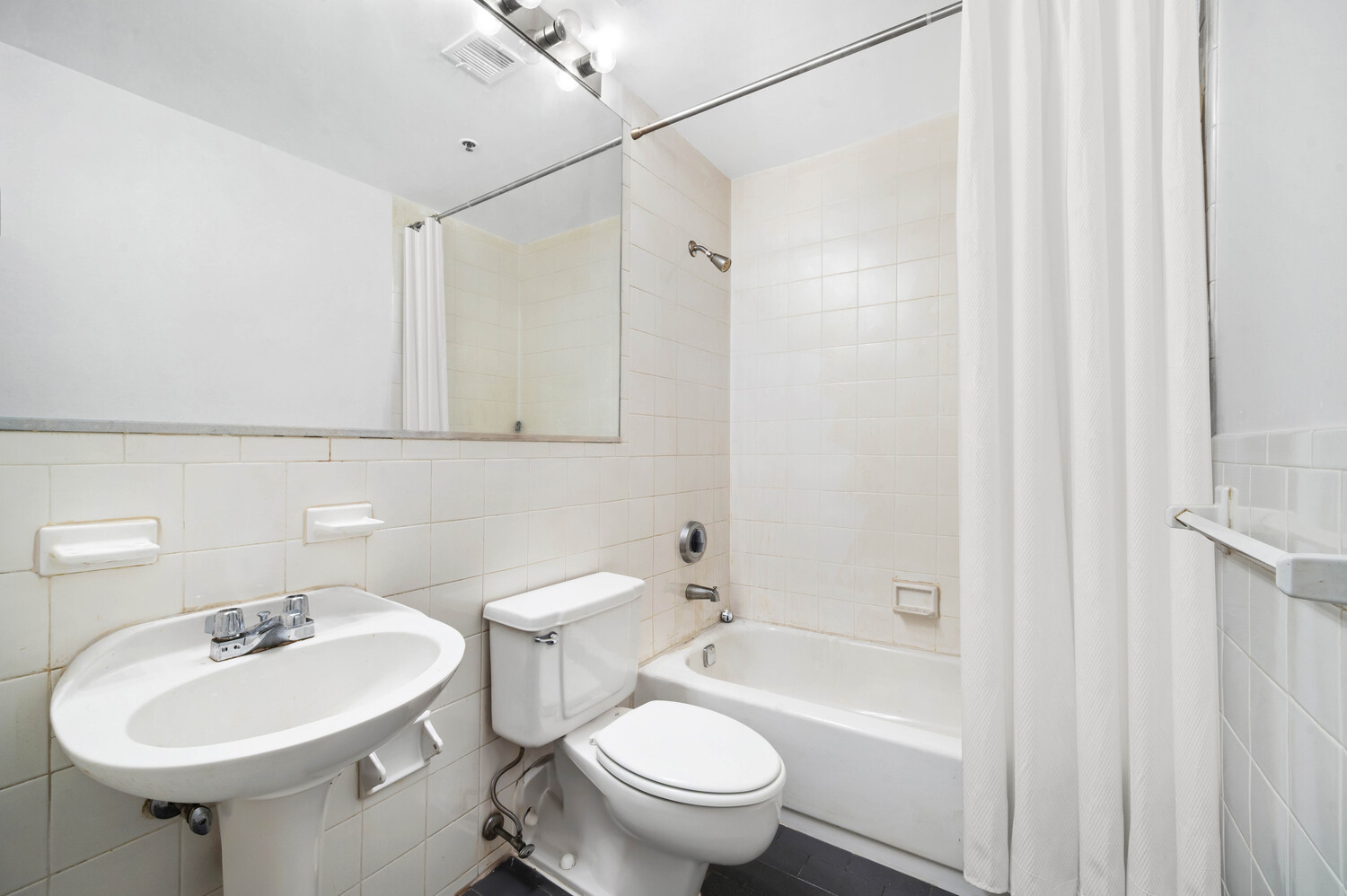 372 Dekalb Avenue, Unit 4K Brooklyn, NY 11205 - Photo 7 of 8