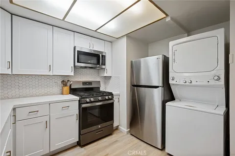 $379,999 | 1373 Wheaton Way, Riverside, CA 92507