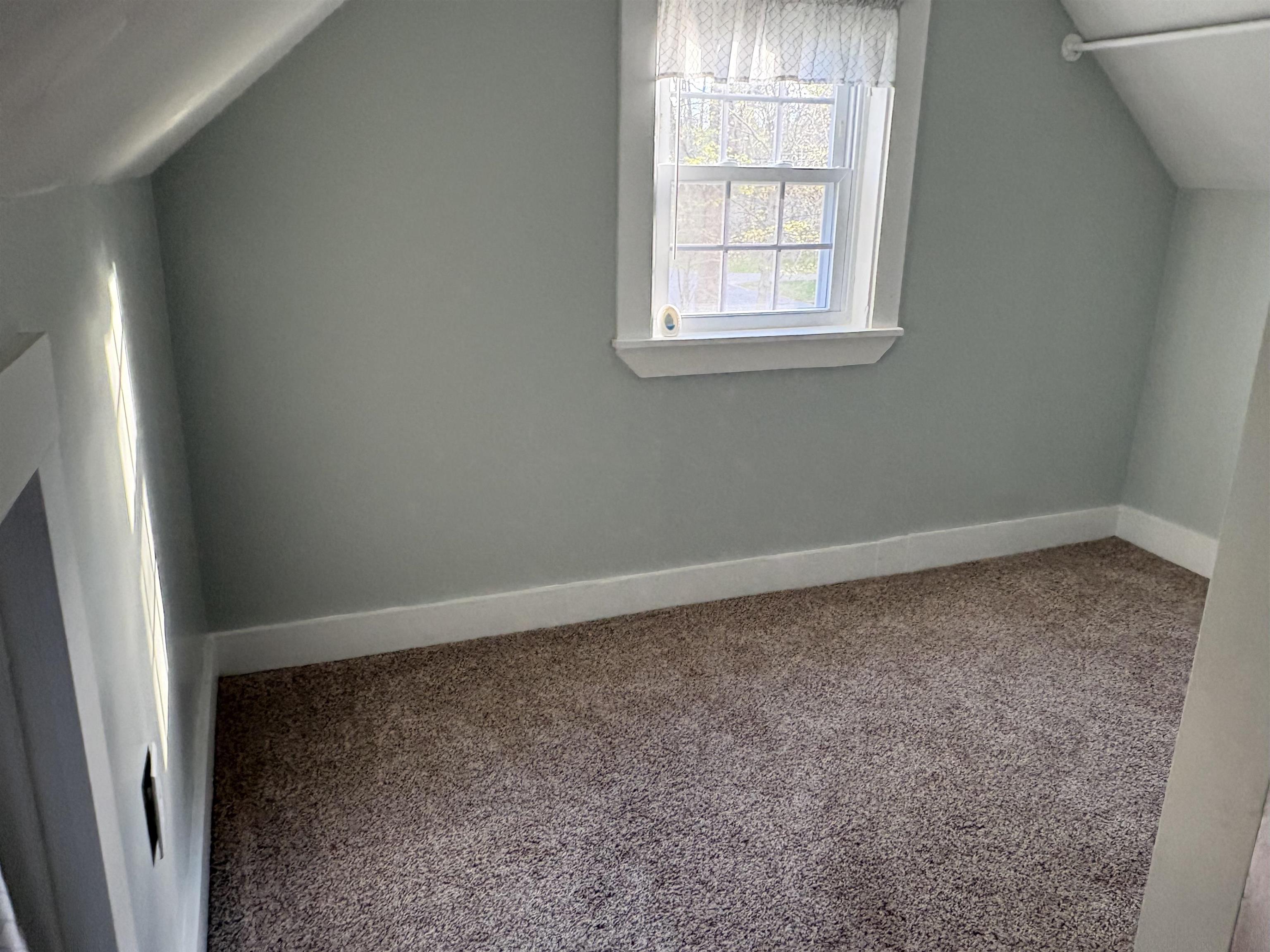80 St Laurent Street Epping, NH 03042 - Photo 18 of 23