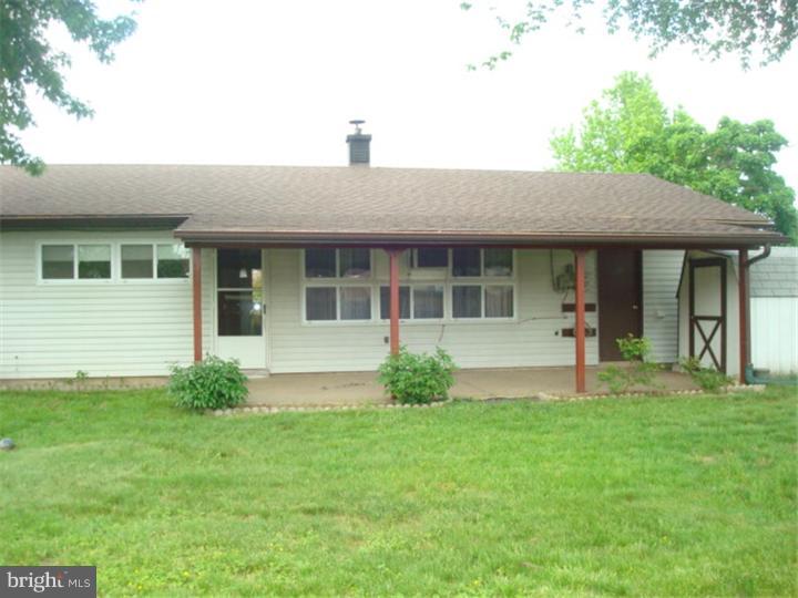 6 Inkberry Road Levittown, PA 19057 - Photo 13 of 25 Exterior Back