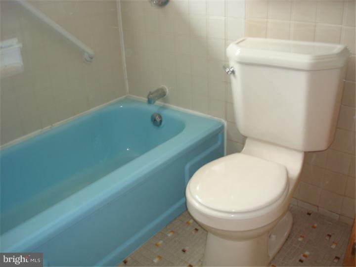 6 Inkberry Road Levittown, PA 19057 - Photo 15 of 25 Master Bathroom