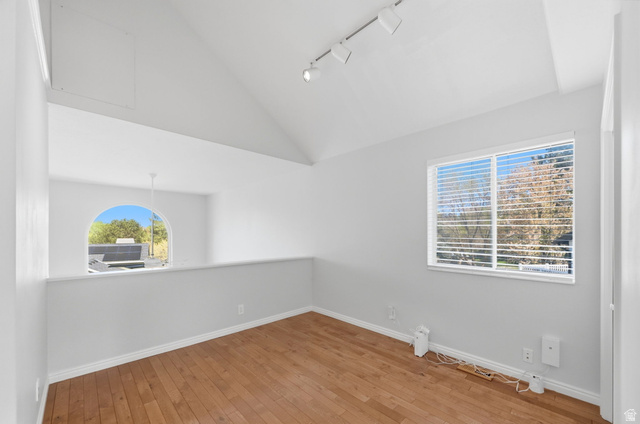 7910 Pear Tree Circle Sandy, UT 84094 - Photo 17 of 32