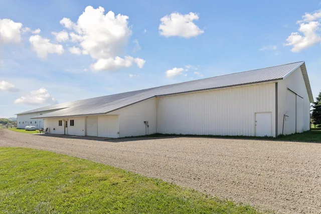 $3,495,000 | 1171 30th Avenue, River Falls, WI 54022