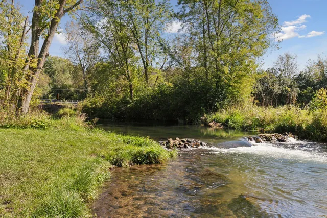 $3,495,000 | 1171 30th Avenue, River Falls, WI 54022