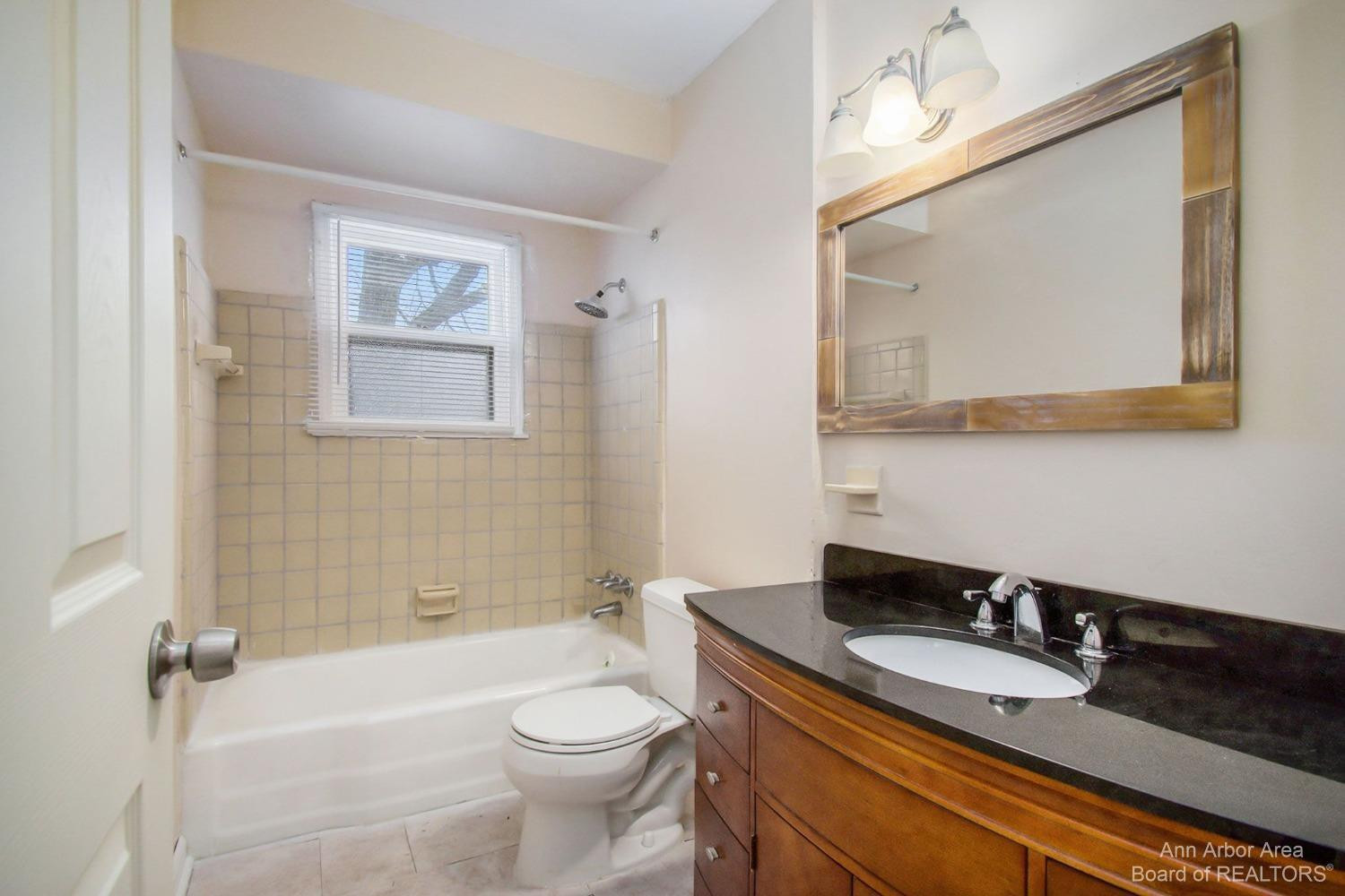 28665 Beechnut Street Inkster, MI 48141 - Photo 8 of 19 Photo 8