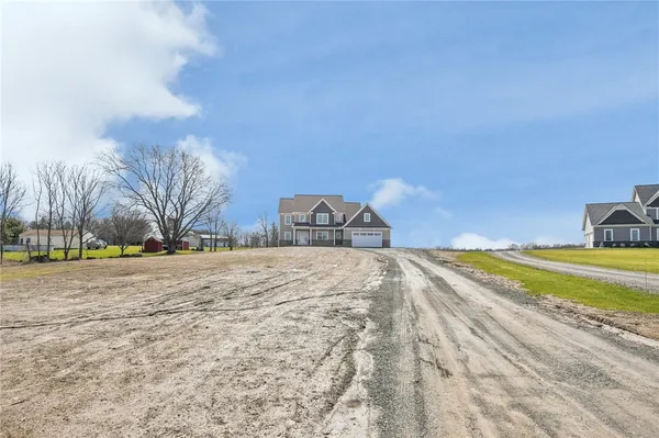 $749,000 | 1 Stella Lane, Ogden, NY 14559