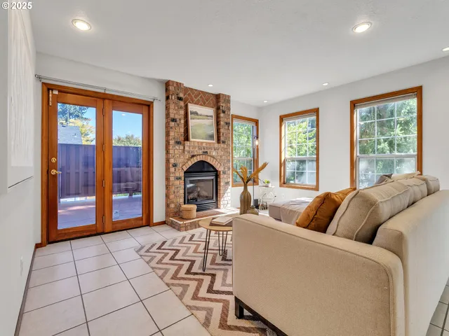 $579,000 | 4020 Mandy Avenue Southeast, Salem, OR 97302