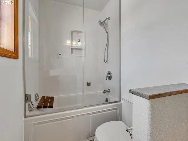 $579,000 | 4020 Mandy Avenue Southeast, Salem, OR 97302