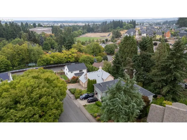 $579,000 | 4020 Mandy Avenue Southeast, Salem, OR 97302