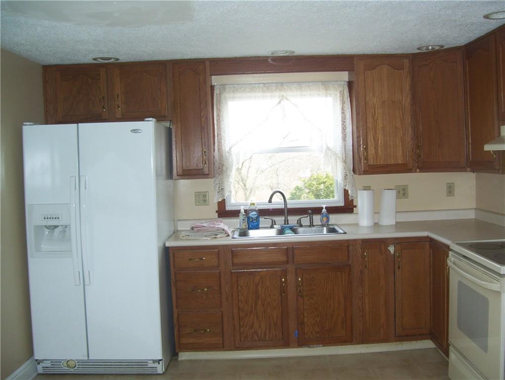 503 Hecla Road Mount Pleasant, PA 15666 - Photo 4 of 11 Gallery Image 4