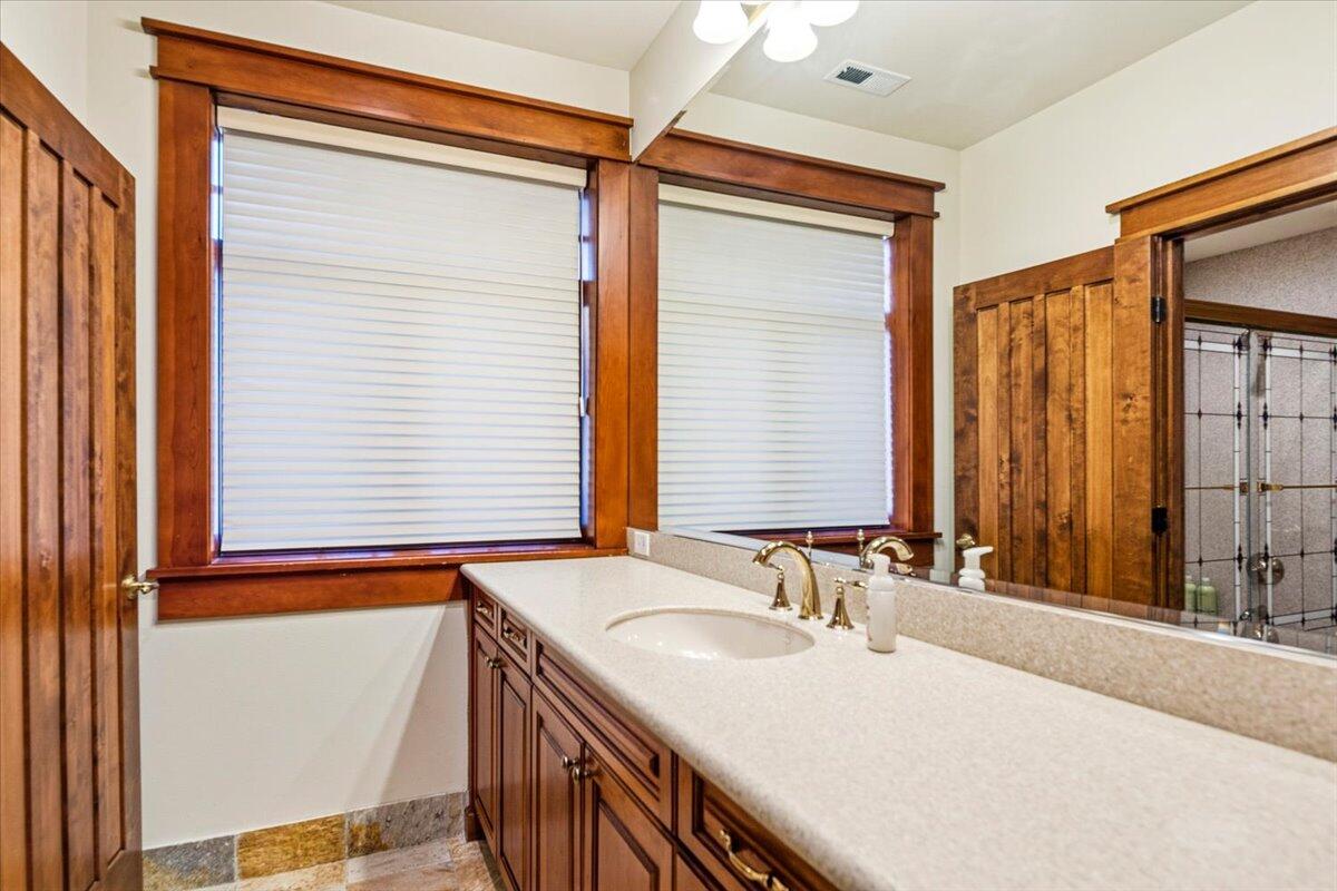 1299 Northwest McDaniel Road Powell Butte, OR 97753 - Photo 69 of 100 Gallery Image 69