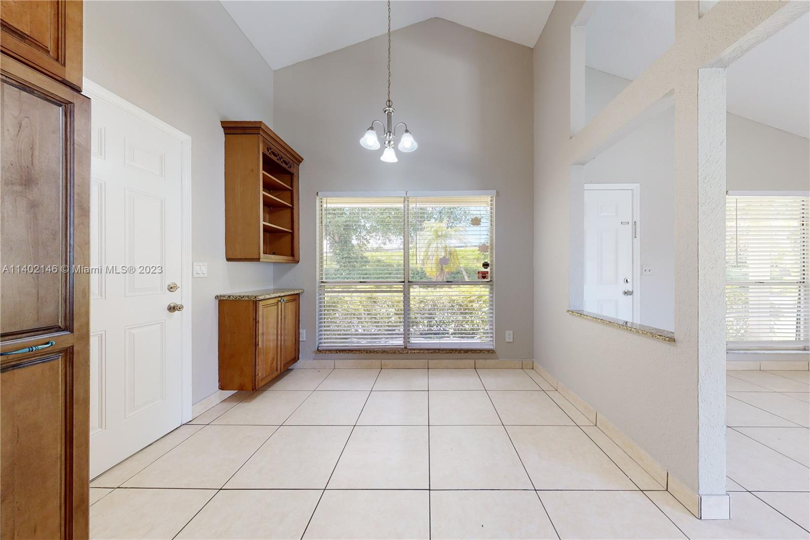 23332 Liberty Bell Terrace Boca Raton, FL 33433 - Photo 7 of 32 Gallery Image 7