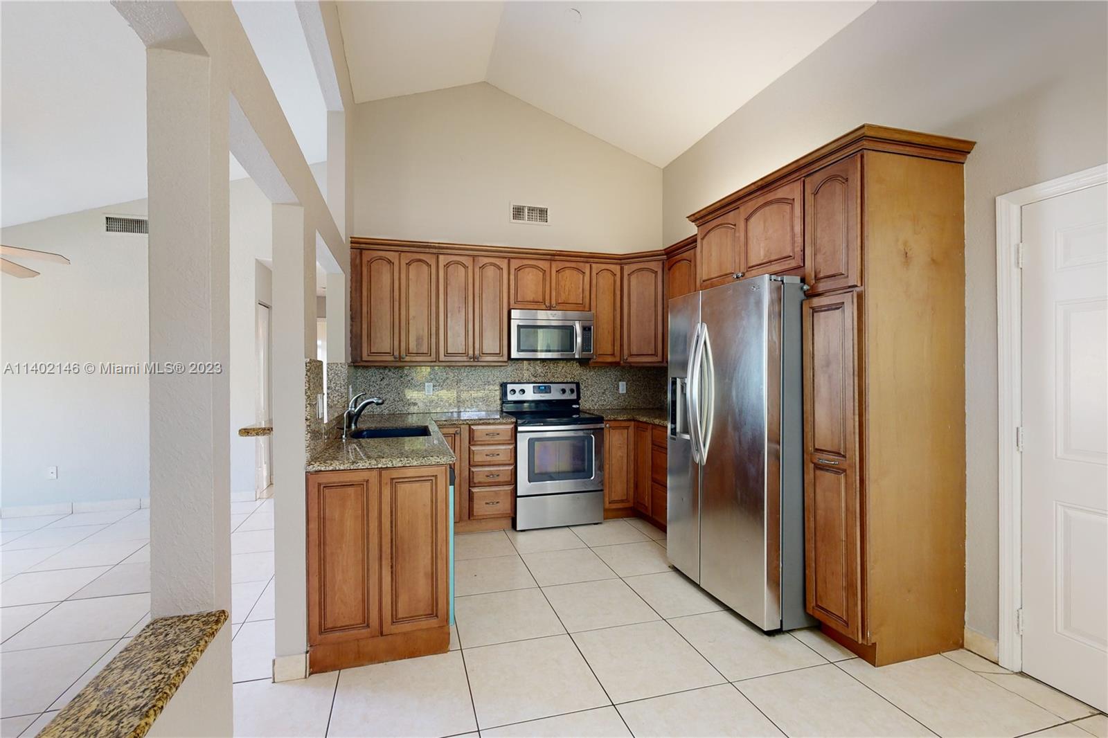 23332 Liberty Bell Terrace Boca Raton, FL 33433 - Photo 9 of 32 Gallery Image 9