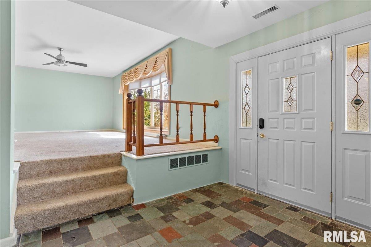 2709 Clifton Drive Springfield, IL 62704 - Photo 20 of 39