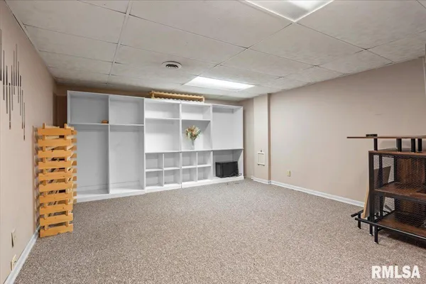 $249,900 | 2709 Clifton Drive, Springfield, IL 62704