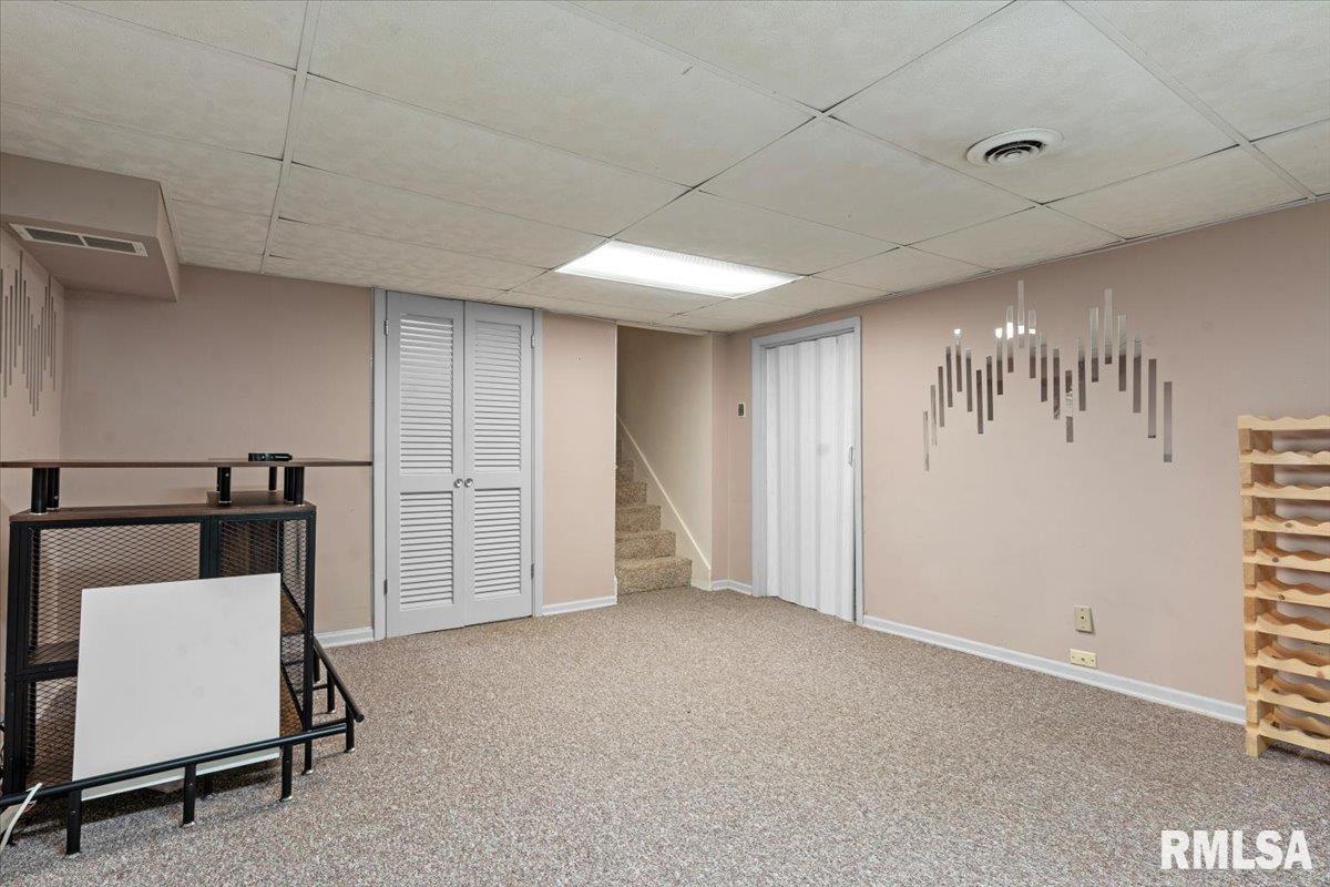 2709 Clifton Drive Springfield, IL 62704 - Photo 29 of 39