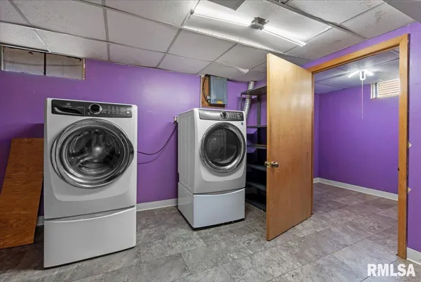 $249,900 | 2709 Clifton Drive, Springfield, IL 62704