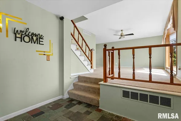 $249,900 | 2709 Clifton Drive, Springfield, IL 62704