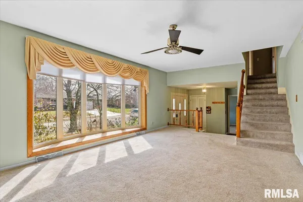 $249,900 | 2709 Clifton Drive, Springfield, IL 62704