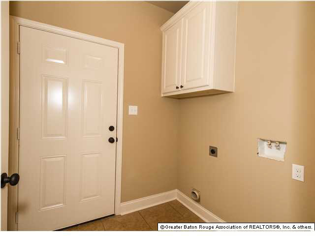 10099 Serene Road Denham Springs, LA 70726 - Photo 17 of 29 Gallery Image 17
