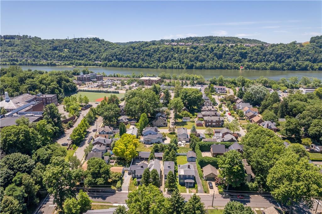 109 Pine Road Sewickley, PA 15143 - Photo 6 of 37 Gallery Image 6