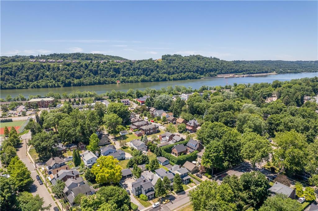 109 Pine Road Sewickley, PA 15143 - Photo 8 of 37 Gallery Image 8
