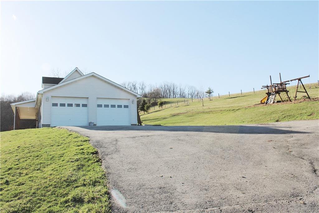 454 Sparta Road Prosperity, PA 15329 - Photo 4 of 25