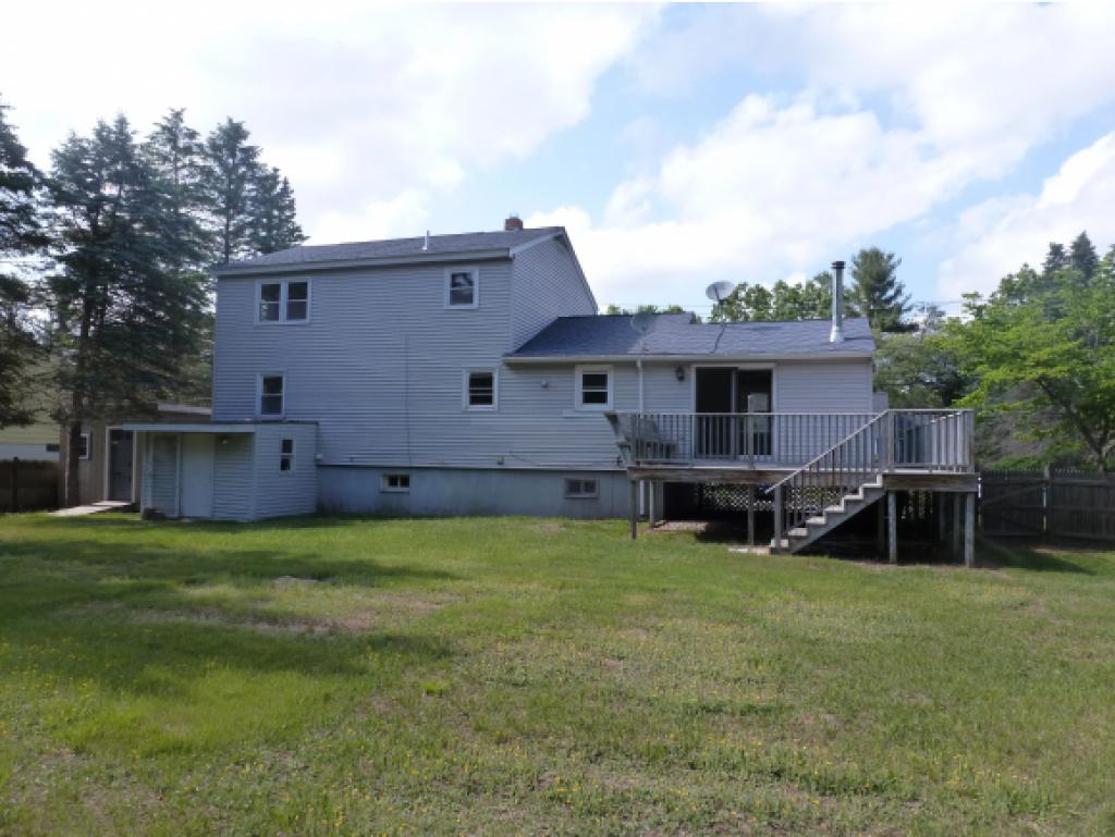 38 Bannister Road Salem, NH 03079 - Photo 2 of 30 Gallery Image 2