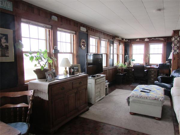 12 Bay Road Ipswich, MA 01938 - Photo 14 of 24 Gallery Image 14