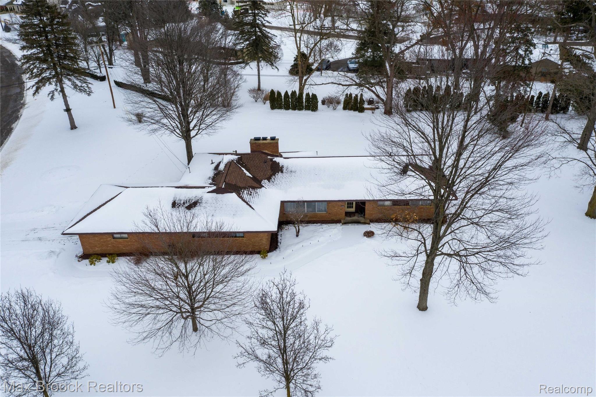 6865 Halyard Road Bloomfield Hills, MI 48301 - Photo 5 of 49 Edited-3.jpg