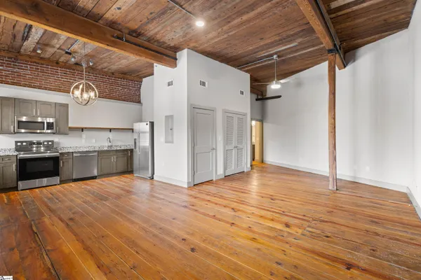 $235,000 | 806 Green Avenue, Unit 219, Greenville, SC 29605