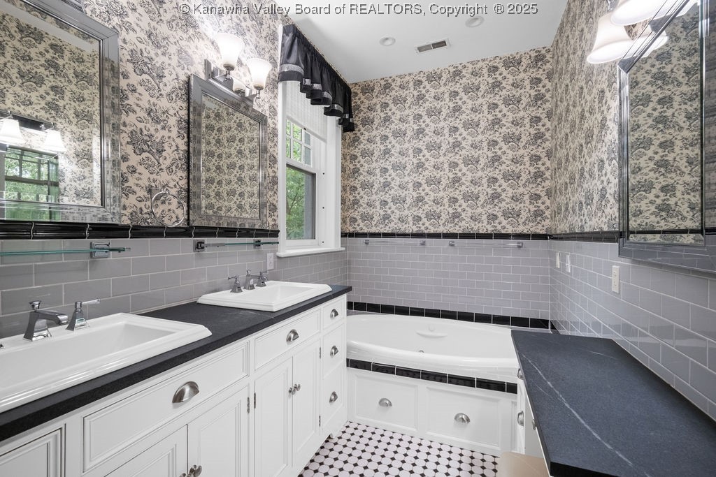 1223 Staunton Road Charleston, WV 25314 - Photo 32 of 50 Gallery Image 32